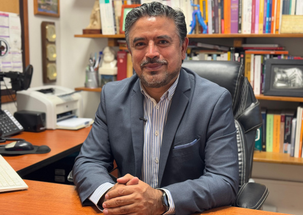 Académico de la UG explica factores clave para entender la relación entre los nuevos gobiernos mexicano y estadounidense