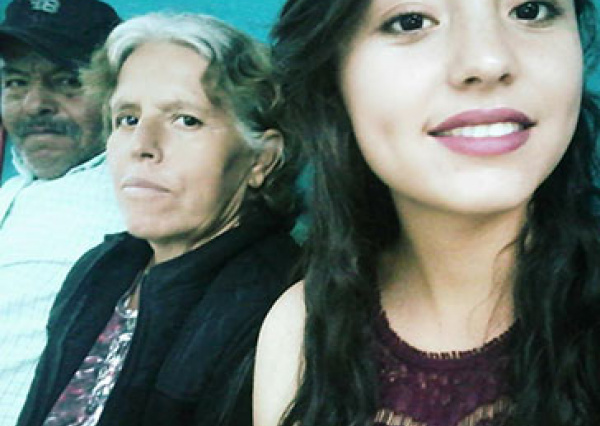 A través del Programa de Equidad Regional, Lourdes Salas cumple su sueño de estudiar Matemáticas en la UG