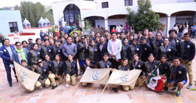 Comunidad de la ENMS Pénjamo traslada el ‘fuego simbólico’