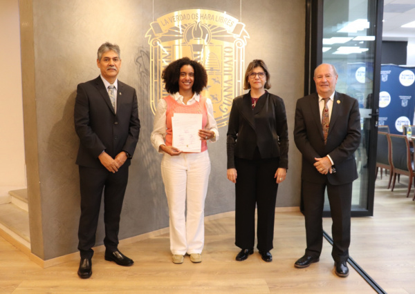 Designan a la Dra. Lellanis Arroyo Rojas Directora de la División de Ciencias Sociales y Humanidades del Campus León UG  