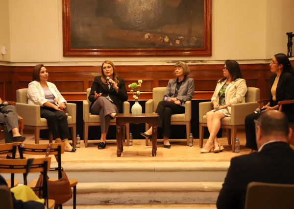 Investigadoras UG reflexionan sobre el papel de las mujeres en la ciencia 