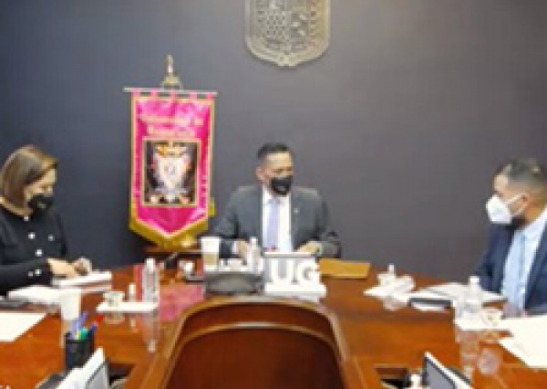 Colabora UG en diplomado interinstitucional para mejorar la gestión presupuestaria  