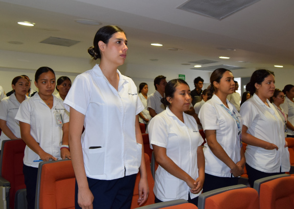 UG Irapuato celebra el 2º Coloquio NNN Enfermería; Voces de la juventud para un futuro saludable
