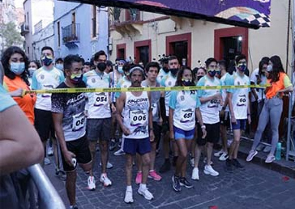 Regresa “Carrera de las Antenas” a la UG