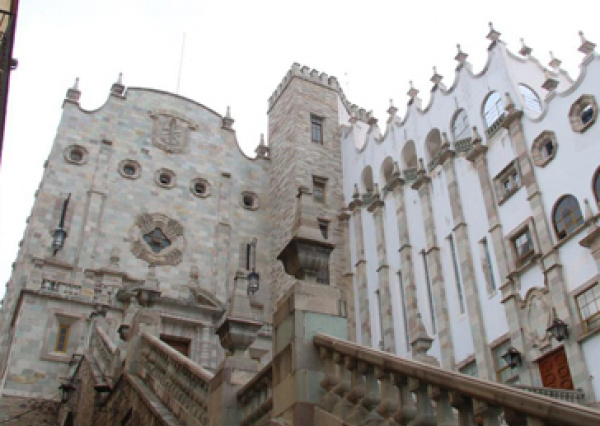 Amplía Universidad de Guanajuato plazo para expedición de fichas y mantiene los procesos de admisión a programas educativos con un número menor a 30 cédulas