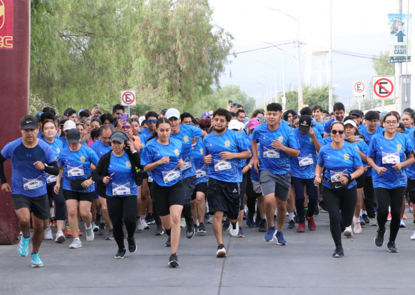 Bee Runner 2025 vincula a la Comunidad Universitaria y a la sociedad a través del deporte