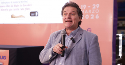 Somos lo que comemos: en la FILUG, José Miguel Mulet explica cómo factores socioculturales han moldeado la alimentación