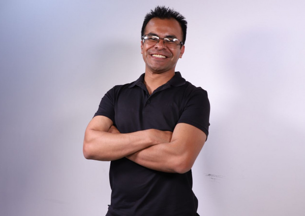 La UG, un referente de calidad académica: Efraín Zárate, egresado UG