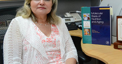 Dra. María Eugenia Garay Sevilla, primera mujer del Campus León que obtiene el nivel III en el SNI 