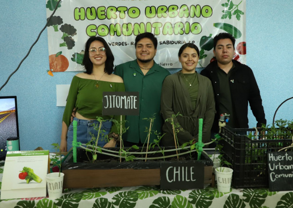 Ganan primer lugar en categoría social estudiantes del CCS durante el 19° Concurso de Creatividad e Innovación UG