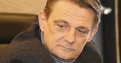 Seguirá el Dr. Kurz al frente del Departamento de Letras Hispánicas de la UG