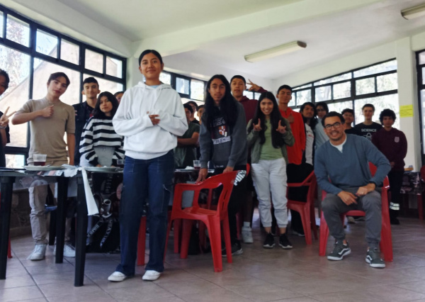 Talento UG destaca en la Olimpiada Nacional de Física