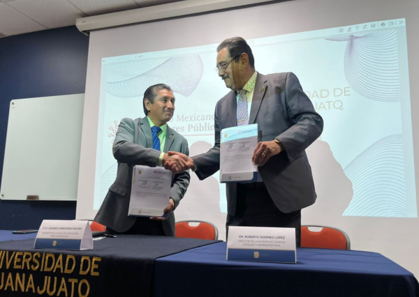  Firman intención de colaboración la División de Ciencias Sociales y Administrativas y el Colegio de Contadores Públicos de Celaya