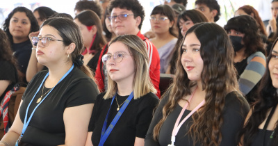 Estudiantes y profesionales de psicología clínica reflexionan sobre la pérdida, la transformación y la resiliencia