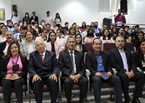 La Licenciatura en Gestión Empresarial cumple 15 años de alentar el ingenio emprendedor entre las y los universitarios