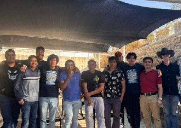 Investigadores UG lideran el desarrollo de tecnología para la degradación de contaminantes en el agua