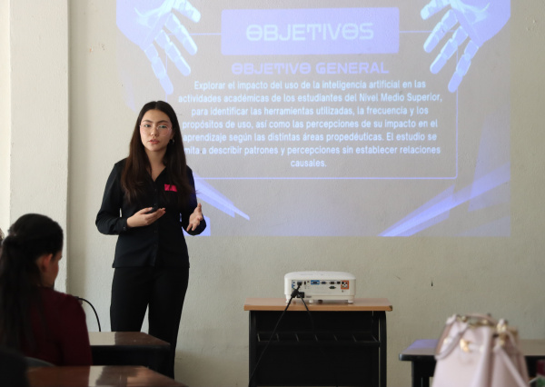 Celebran el 8º  Coloquio de Investigación de Estudiantes del CNMS 2025