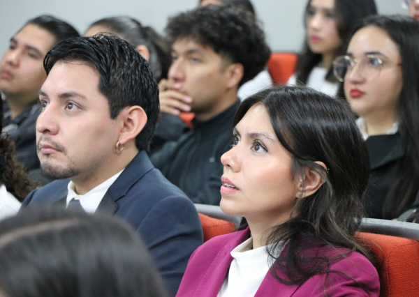 IV Coloquio Internacional de Investigación, un llamado a cerrar la brecha entre el conocimiento y la práctica clínica