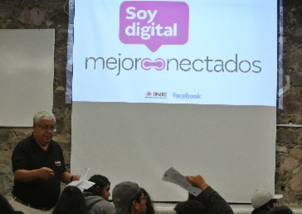 Fortalecen la cultura democrática en la era digital