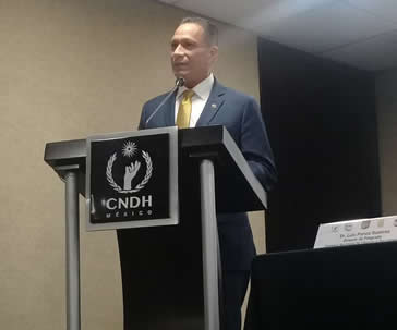 ug-refrenda-su-compromiso-en-defensa-de-derechos-humanos-ugto-