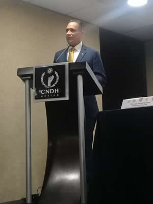 ug-refrenda-su-compromiso-en-defensa-de-derechos-humanos-ugto