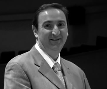 reconstruye-catedratico-universitario-obras-inconclusas-de-Antonio-Vivaldi-