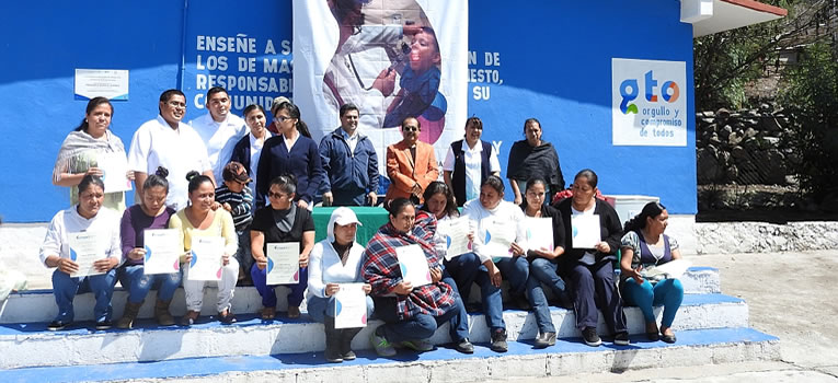 la-enfermera-comunitaria-pieza-clave-en-beneficio-de-la-comunidad