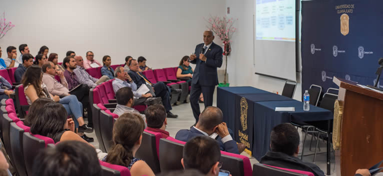 se-reune-en-la-ug-expertos-ugto