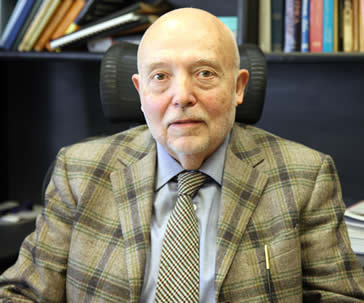 dr-obregon-recuerda-la-inteligencia-y-determinacion-del-profesor-stephen-hawking-ug-ugto-