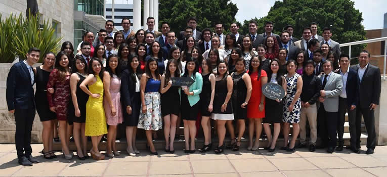 egresados-medico-cirujanos-ug-ugto