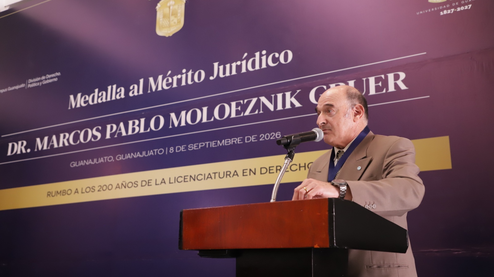 ug rg medalla merito juridico 1