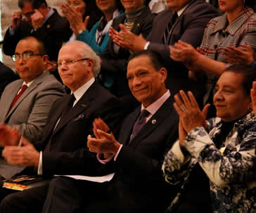 con-cervantes-va-a-la-prepa-ug-homenajea-a-enrique-ruelas-ugto-