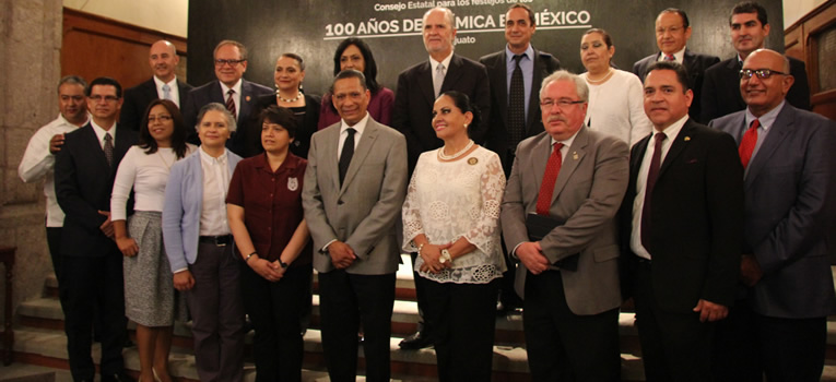consejo-estatal-festejos-100-anos-quimica-en-guanajuato-universidad-ug-ugto