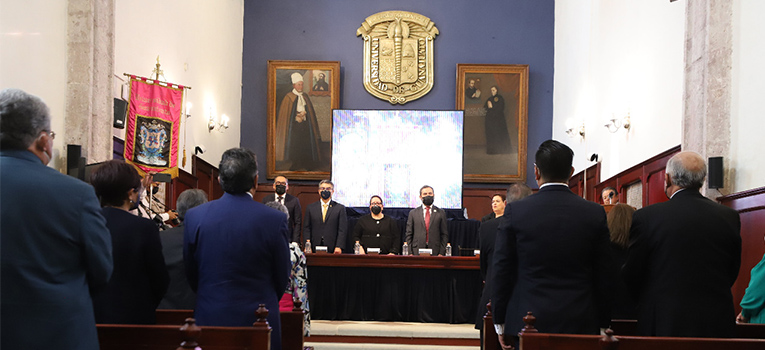 conmemoran-aniversario-egreso-abogado-notario-publico-ug-ugto