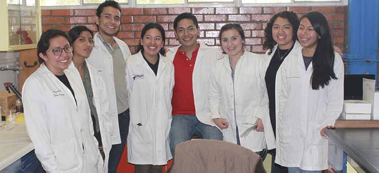 exploran-alternativas-proteccion-ambiente-laboratorio-electroquimica-ug-ugto