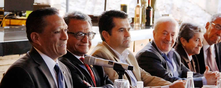 reafirma-ug-compromiso-de trabajar-por-rescate-del-patrimonio