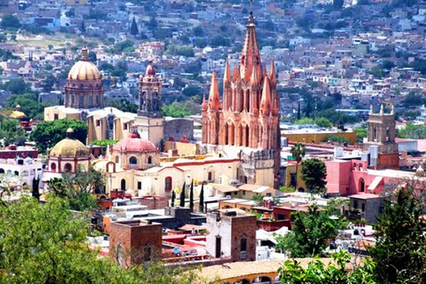 familia-espejo-sociedad-universidad-guanajuato-ug