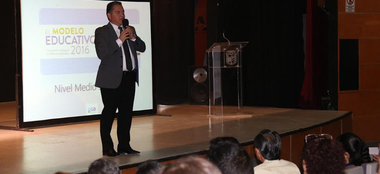 participan-profesores-nms-consulta-modelo-educativo-universidad-guanajuato-ug-ugto