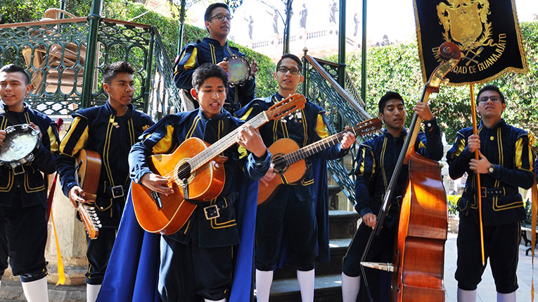 presentaciones-estudiantinas-universidad-guanajuato-ug-ugto