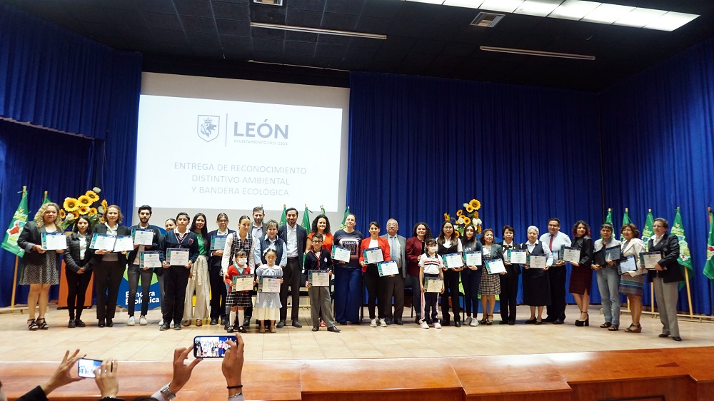 CEREMONIA DE FIN DE CURSOS DE LA MAESTRA EN CIENCIAS FORENSES 02