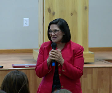 profesora-ug-habla-de-la-importancia-de-las-organizaciones-civiles-ug-ugto-