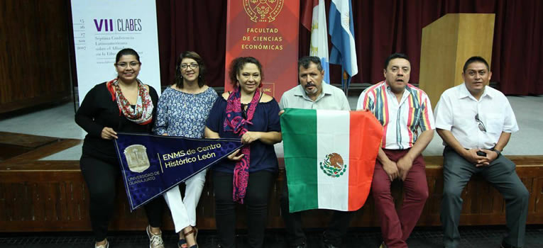 presentan-ponencia-profesores-de-nivel-medio-superior-ug-ugto