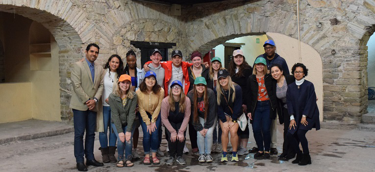 estudiantes-universidad-saginaw-valley-ug-ugto-