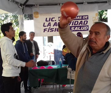 feria-salud-gente-grande-universidad-guanajuato-ug-ugto-