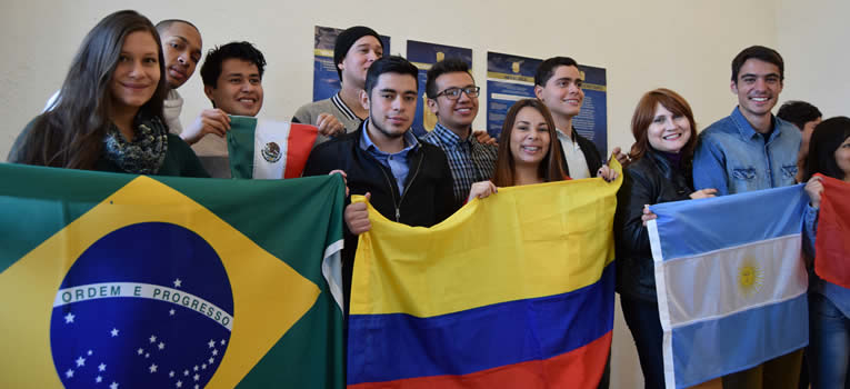 estudiantes-de-peru-brasil-y-argentina-ug-ugto