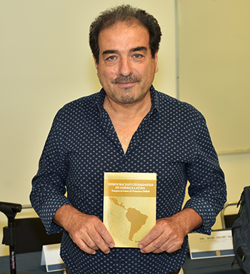 juan-russo-libro-democracia-universidad-guanajuato-ug-ugto