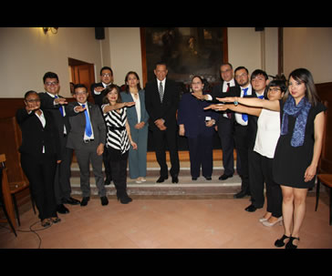 protesta-equipo-oficial-debate-universidad-guanajuato-ug-ugto-