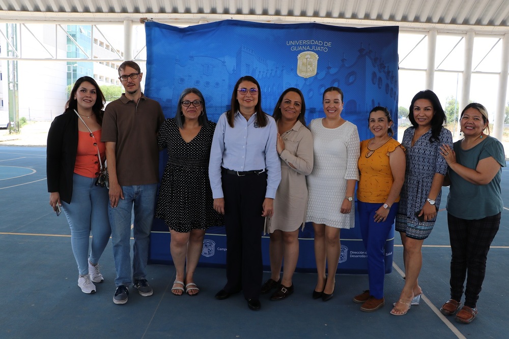 ninas en la ciencia 01