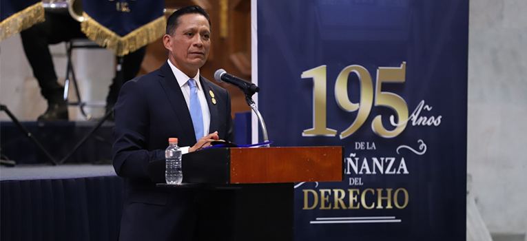 conmemoran-creacion-estudios-derecho-ug-ugto