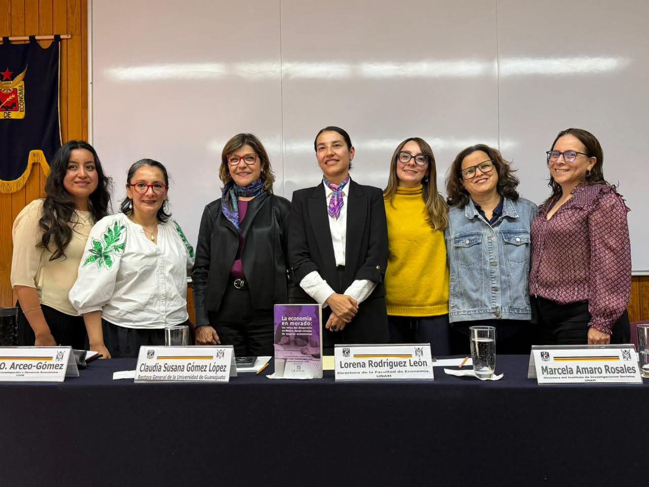 filuni economia en morado 1